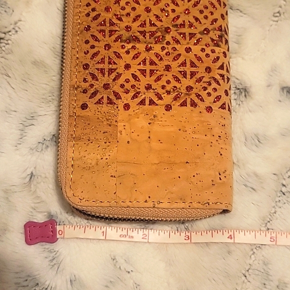Zippered Cork Wallet - Picture 7 of 7